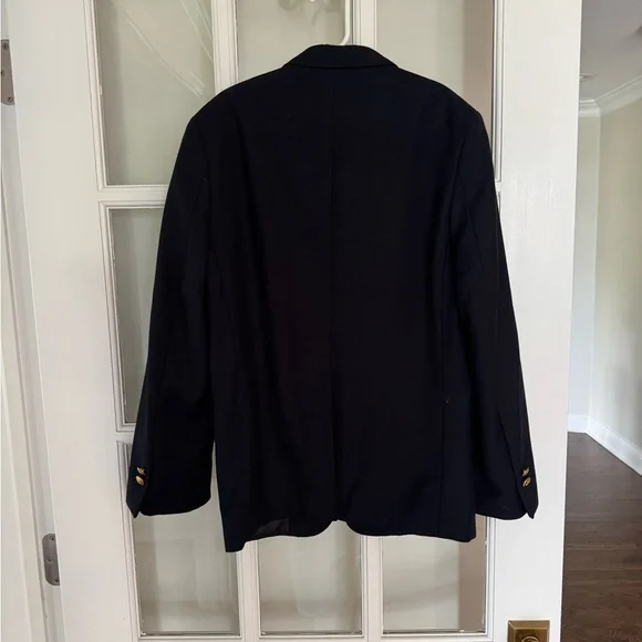Nautica Boys Classic Blue Blazer with Gold Buttons like new! Size 12 - Picture 4 of 6